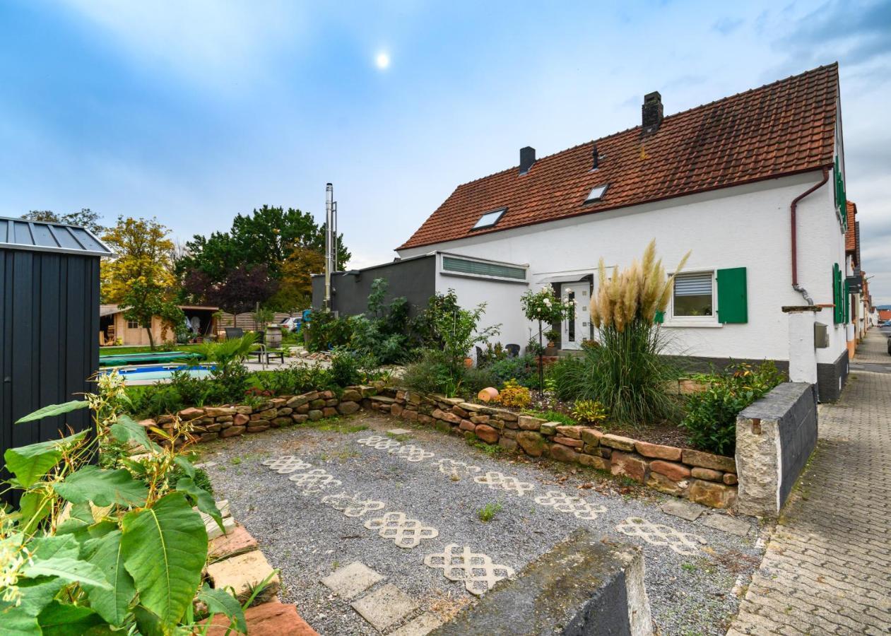 Апартаменты Annas Oase Meckenheim  Экстерьер фото